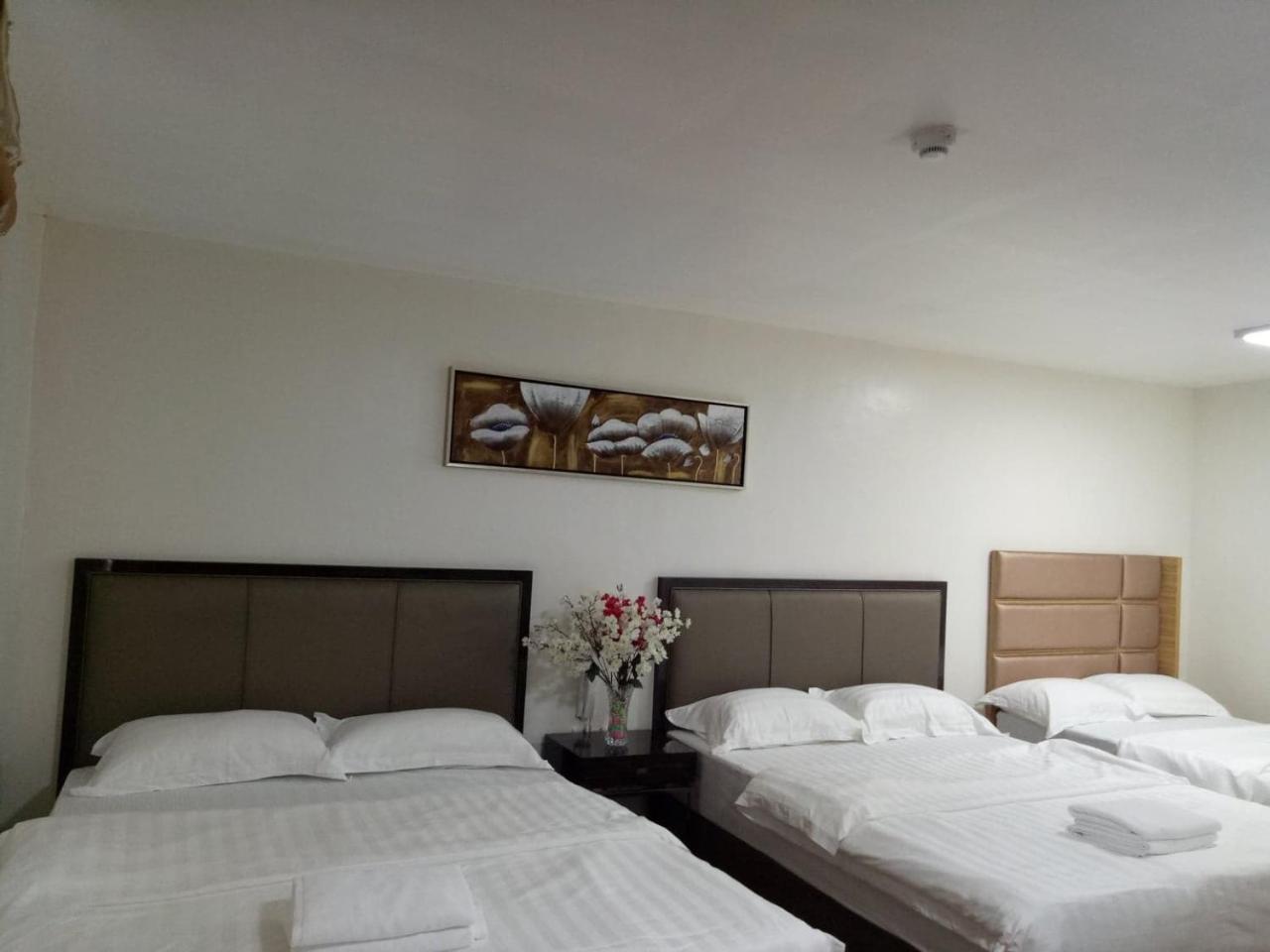 Meaco Royal Hotel - Batangas City Экстерьер фото