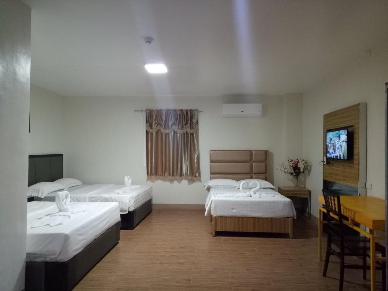 Meaco Royal Hotel - Batangas City Экстерьер фото
