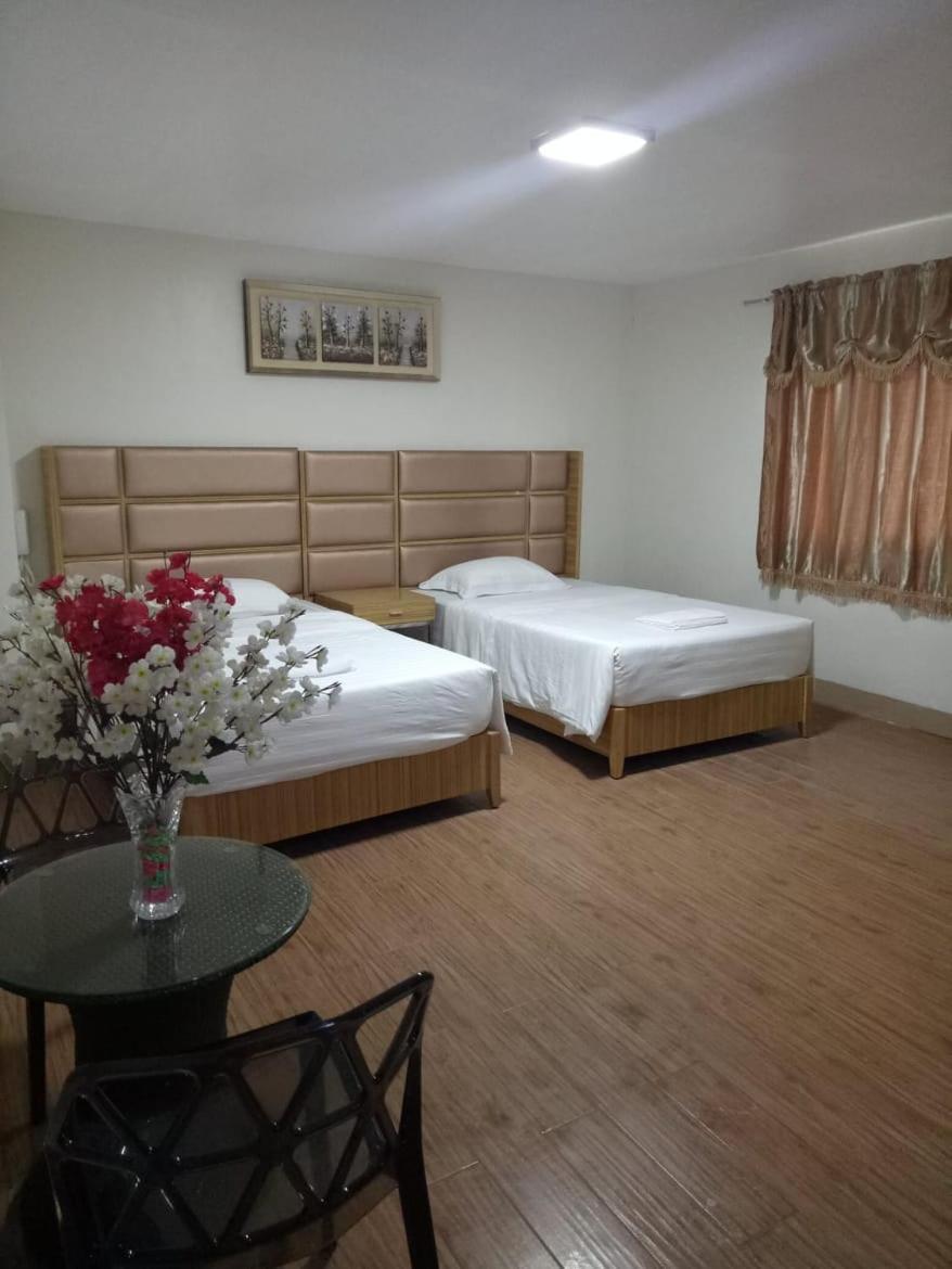 Meaco Royal Hotel - Batangas City Экстерьер фото
