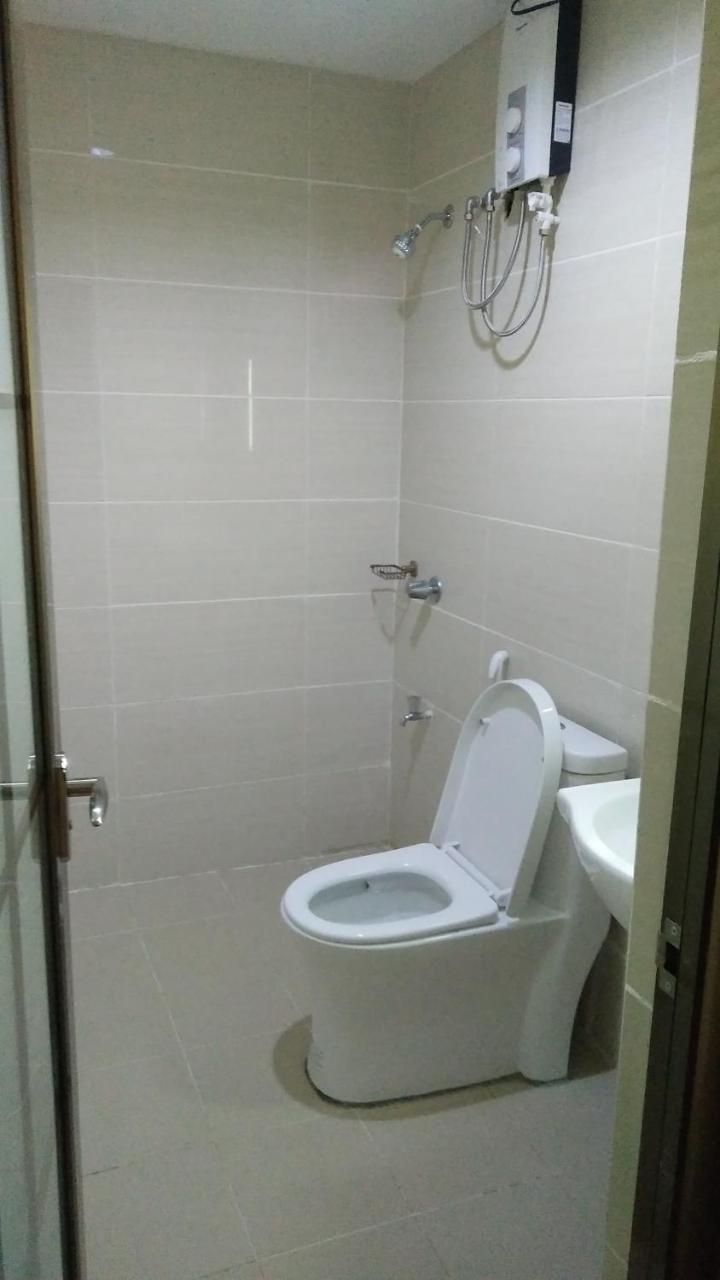 Meaco Royal Hotel - Batangas City Экстерьер фото